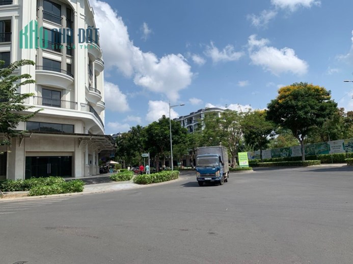 BÁN NHÀ 5 TẦNG TRUNG TÂM KHU ĐÔ THỊ VẠN PHÚC TP THỦ ĐỨC