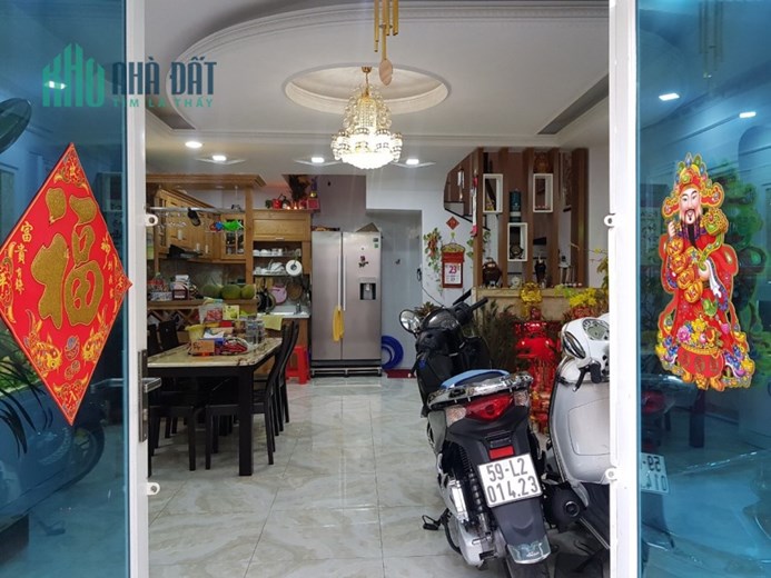 Bán nhà 2 mặt tiền 100m2 đường Lê Đức Thọ, Phường 17 , Gò Vấp giá đầu tư