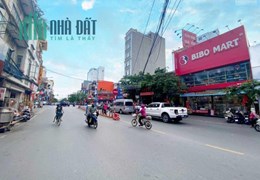 Nhà mặt đường Trần Nguyên Hãn mặt tiền 7,2m cực đẹp và hiếm