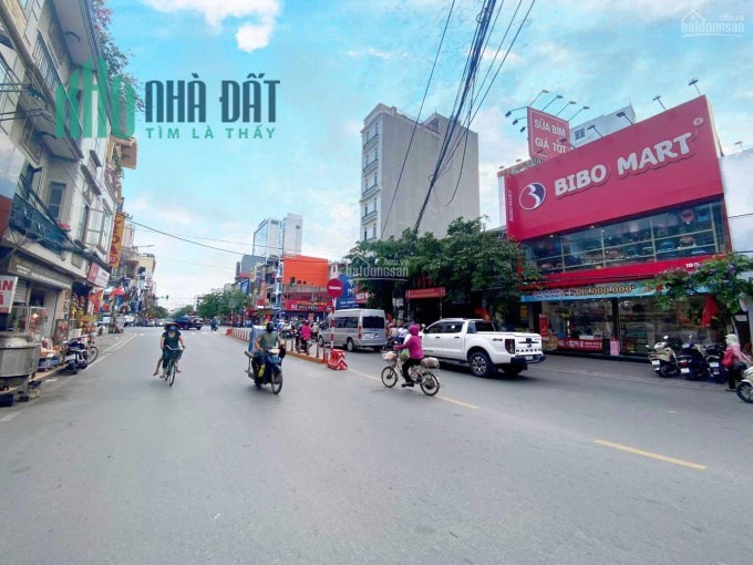 Nhà mặt đường Trần Nguyên Hãn mặt tiền 7,2m cực đẹp và hiếm