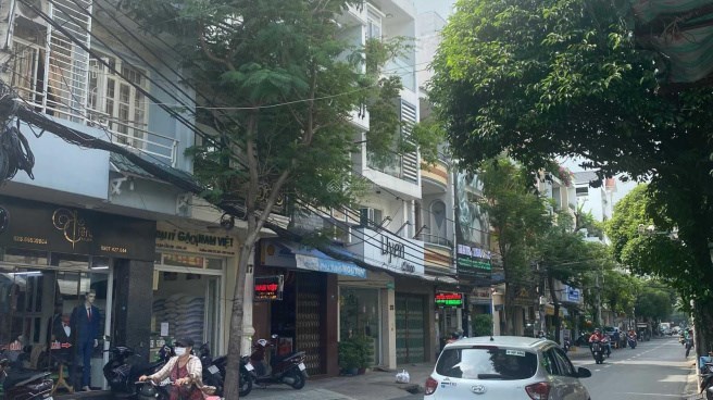 ♪ Nhà Mặt Tiền Kinh Doanh Hải Châu 44.5m2, 3 tầng 4.x tỷ nhỏ