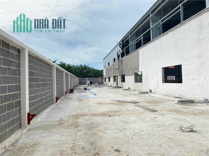 nhà xưởng sản xuất với diện tích, SX theo tiêu chuẩn QĐ KCN, hạ tầng hoàn thiện SX liền
