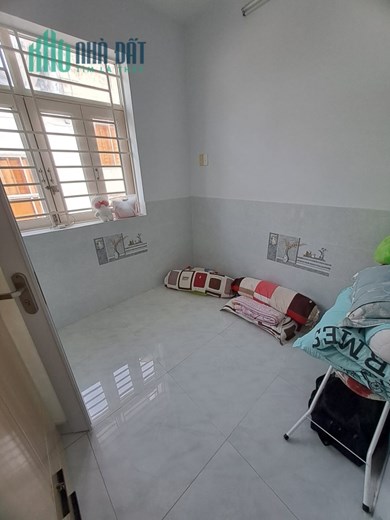 NHÀ CHÍNH CHỦ 3 LẦU GẤP BÁN. CN 17.8M2. HXH ĐỖ CỔNG