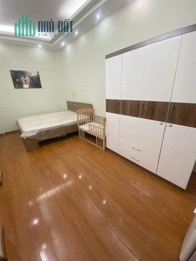 Bán nhà Nguyễn Khang, Cầu giấy, ngõ thông, ô tô, 2 mặt thoáng, 45m2, mặt tiền 4m, Giá đầu tư.