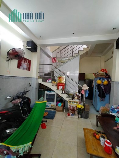 GẦN TRƯỜNG BÌNH TRỊ ĐÔNG - HẺM XE TẢI - SÁT MẶT TIỀN - GIÁP QUẬN 6 - TÂN PHÚ - 4 TẦNG - 32M2 - CHỈ