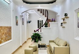 ĐỘC! NGON, BỔ, RẺ, KIM GIANG

45m x 4 tầng, giá 3,8 tỷ