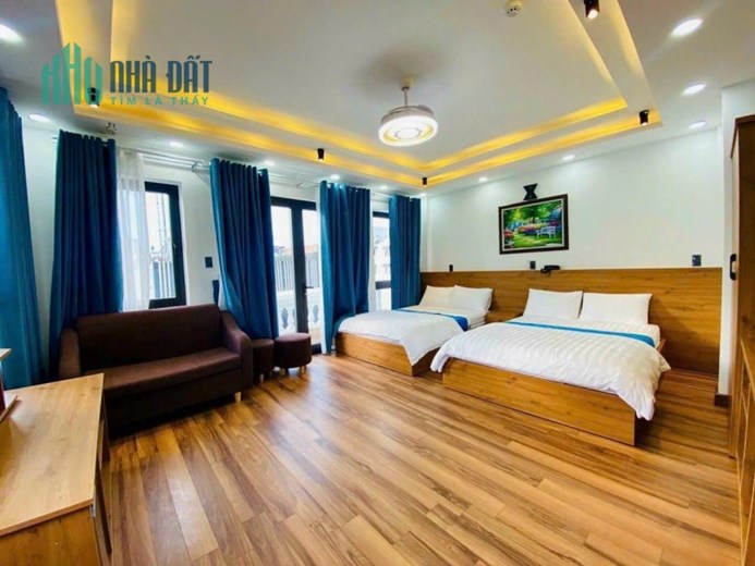 Bán Khách sạn mặt tiền đường Hai Bà Trưng, Đà lạt. Diện tích 74m, đà hoàn công, pháp lý rõ ràng, Hạ
