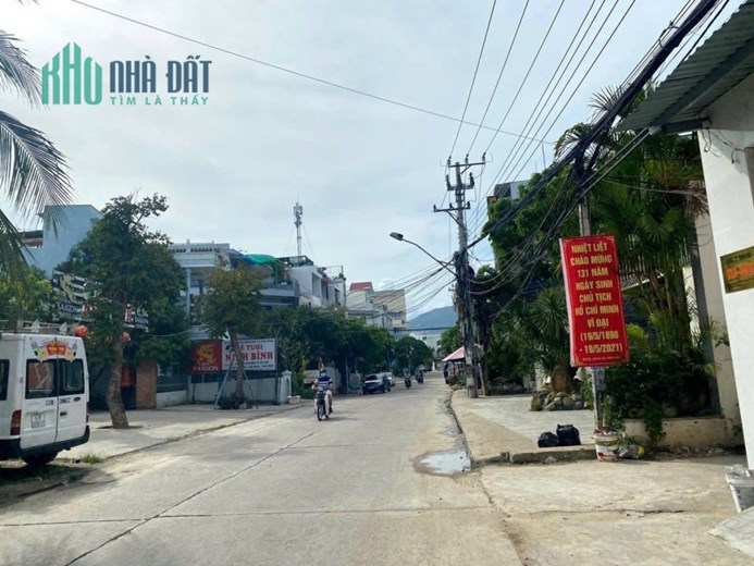 CẦN BÁN NHANH MẶT TIỀN  CẦU DỨA PHÚ NÔNG ,  VĨNH HIỆP ,NHA TRANG GIÁ 3TỶ 850 TRIỆU