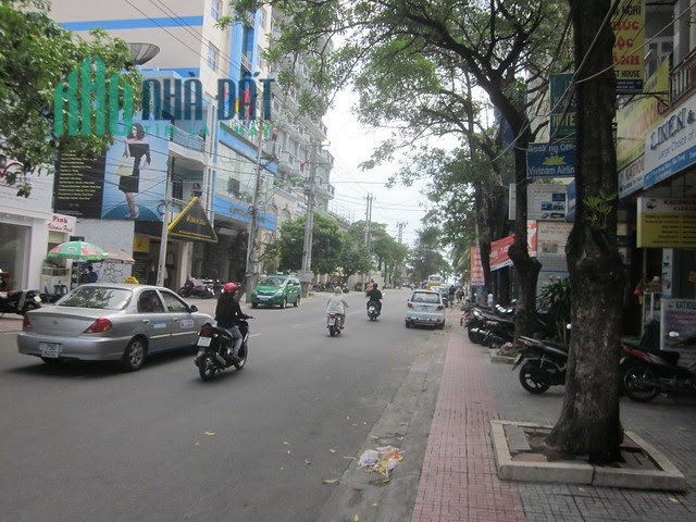 BÁN NHÀ DƯƠNG QUẢNG HÀM CẦU GIẤY - MẶT TIỀN RỘNG - Ô TÔ TRÁNH - 78M2 GIÁ CHÀO 14 TỶ.