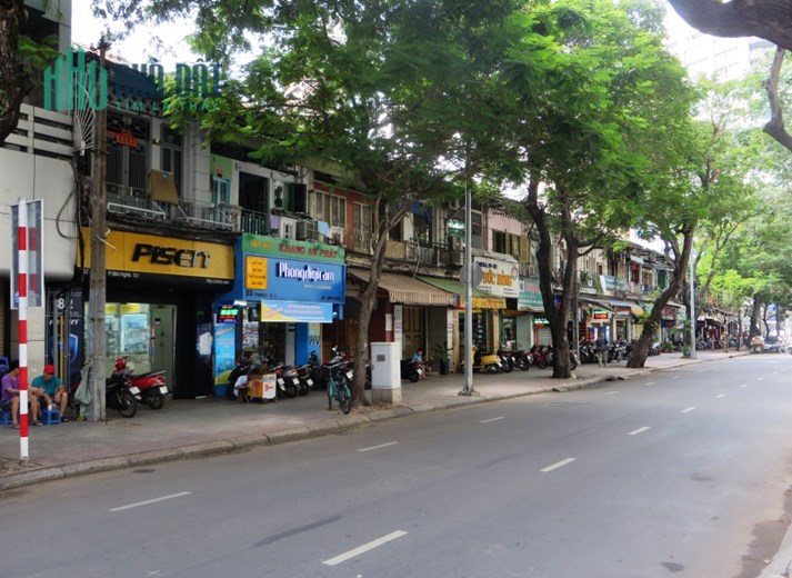 BÁN NHÀ PHẠM TUẤN TÀI BẮC TỪ LIÊM -VỈA HÈ SIÊU RỘNG - Ô TÔ TRÁNH - KINH DOANH ĐỈNH - 105M2 GIÁ CHÀO