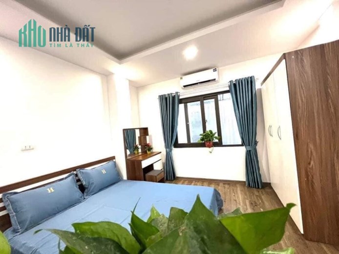 Bán nhà Đường Láng, Đống Đa, Cầu giấy, ngõ thông, lô góc, 47m2, mặt tiền 4.2m, Giá đầu tư.