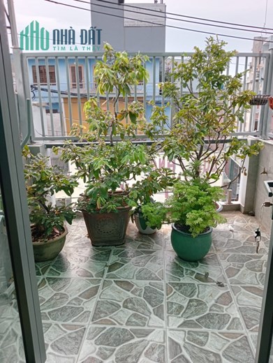 BÁN NHÀ VĂN THÂN - Q 6 - VÀO Ở NGAY -  KHU AN NINH - 3 TẦNG - 4PN .