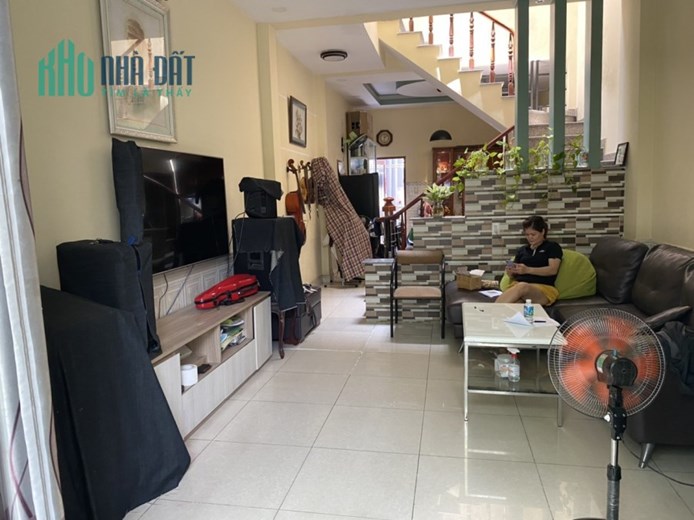 HOT. NHÀ GIÁ GIẢM SÂU 600TR - MỚI 6 TỶ - DT 4X14 - 3PN - QUẬN 10 - ĐƯỜNG ĐỒNG NAI