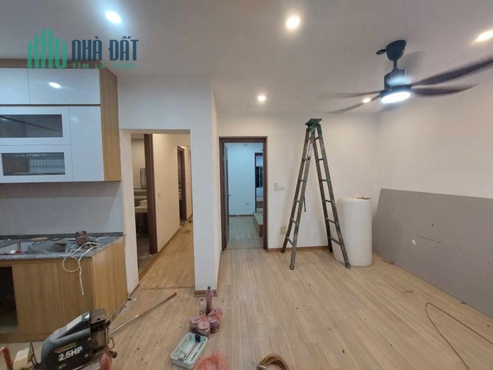 💥Tập thể Văn Công-Mai Dịch 90m2, 4PN-2WC Ô tô cầu thang 40m ra phố, 2.35 tỷ💥
