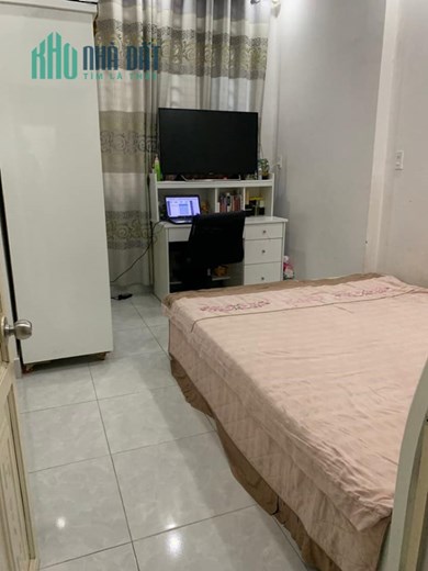 BÁN NHÀ Q.TRUNG, GẦN CHỢ H.T.TÂY, ĐÚC BTCT, 30M2, 2PN, HẺM 3 GÁC,CHỈ CÓ 3 TỶ