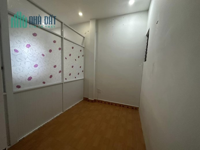 Bán nhà ngay đường Lê Văn Thọ, Hiệp Thành , Quận 12