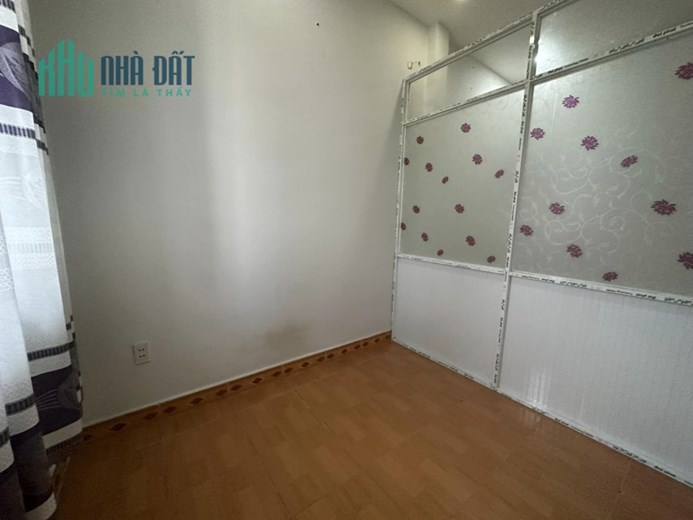 Bán nhà ngay đường Lê Văn Thọ, Hiệp Thành , Quận 12