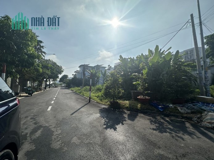 Bán đất 200m2 Thới An, Quận 12, lô góc, vị trí cực đẹp