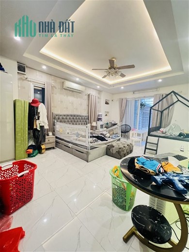 Bán Siêu phẩm lô góc Phố Xã Đàn Quận Đống Đa 48m2x5 tầng chỉ 8 tỷ.