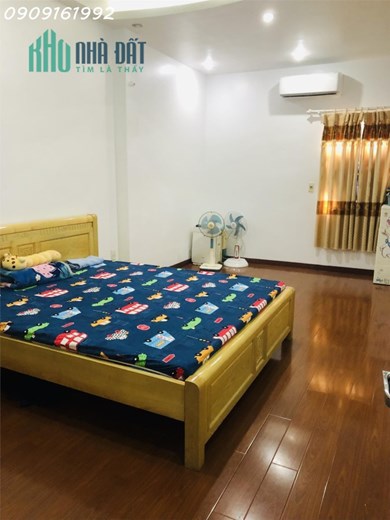 Nhà mặt đường Dân Lập 70m2  sát trường Đại học kinh doanh buôn bán thoải mái
