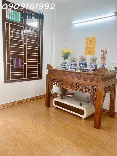 Nhà mặt đường Dân Lập 70m2  sát trường Đại học kinh doanh buôn bán thoải mái