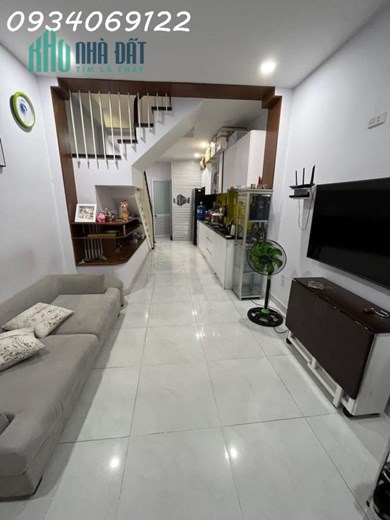 Nhà hẻm hơn 3m Chu Văn An, Bình Thạnh- 1 trệt 2 lầu