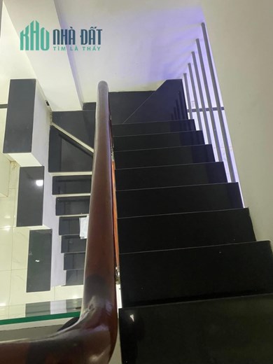 Bán nhà quận 10 đường Nguyễn Tiểu La, phường 8, quận 10, 26.6m2, 3 tỷ 950