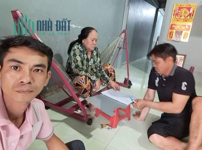 Bán Nhà 75m2 hẻm 8m Đường Trần văn giàu  Q. Bình Tân 2.1 tỷ