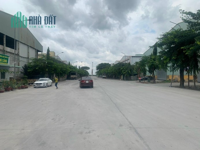 BỎ 9 TỈ MUA NGAY CÔNG TRÌNH 139 TỈ XƯỞNG 34000M LONG AN