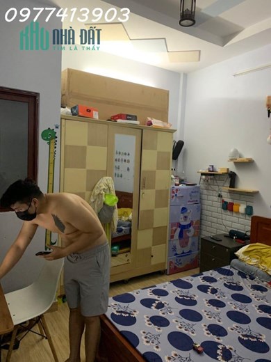 BÁN NHÀ 3.7 x 11 (41m) - XE HƠI - 4.4 TỶ - LẠC LONG QUÂN - 2 TẦNG