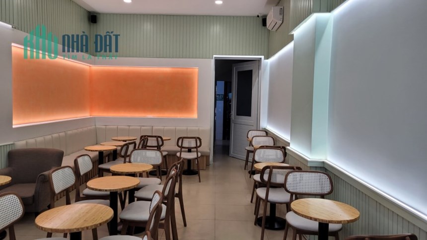 Bán Nhà Mặt Tiền 3 Tầng, SHR 101m2 Lê Văn Hưu, Quận 1, Giá 109  Tỷ.