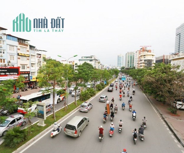 Bán tòa nhà Văn phòng hạng A mặt phố Xã Đàn 600m2x8 tầng thang máy chỉ 350 tỷ .