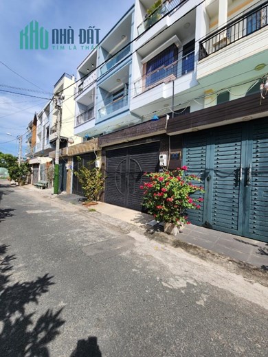 Chỉ 52tr/m2 có nhà 75.6m2 khu phân lô, hẻm ôtô Phan Văn Hớn quận 12.