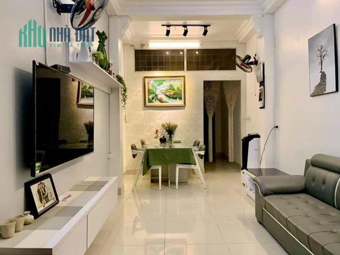 Chỉ 52tr/m2 có nhà 75.6m2 khu phân lô, hẻm ôtô Phan Văn Hớn quận 12.
