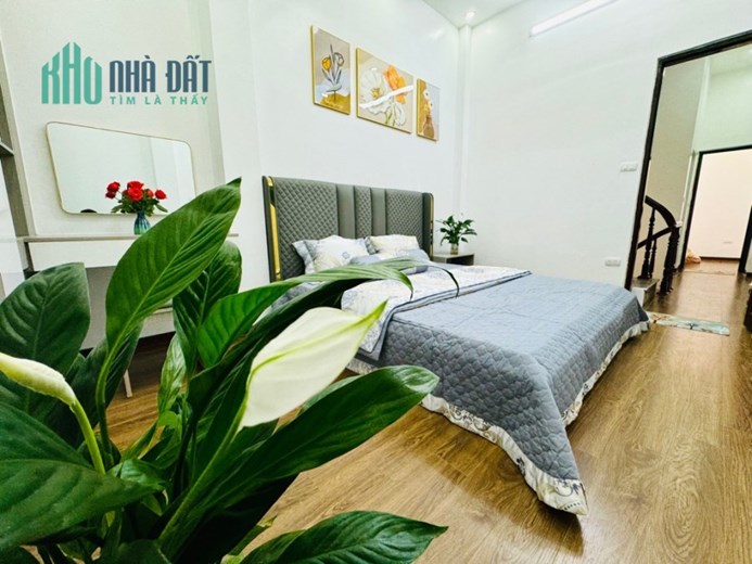 bán nhà Khương Trung, nhà đẹp ở luôn, tặng hết nội thất