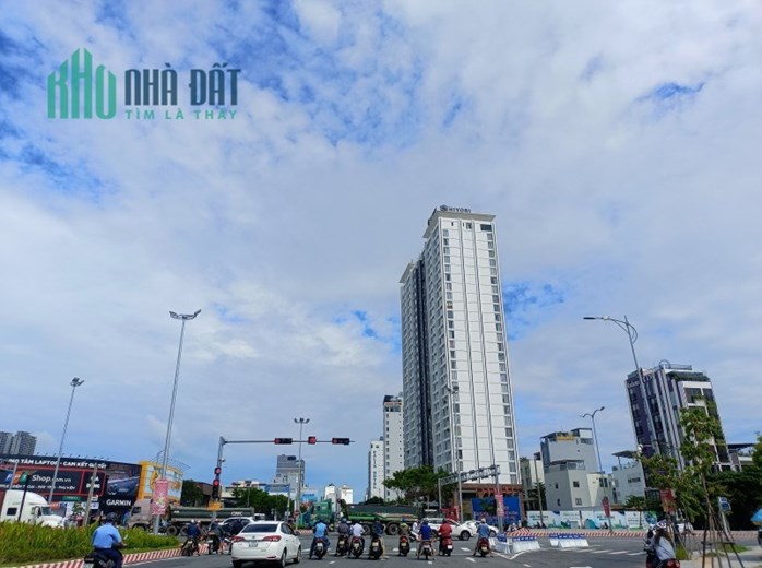 SỞ SỮU NHÀ SÁT BIỂN MỸ KHÊ GIÁ RẺ NHỈNH 5 TY ĐẤT 105M2 LÔ GÓC.