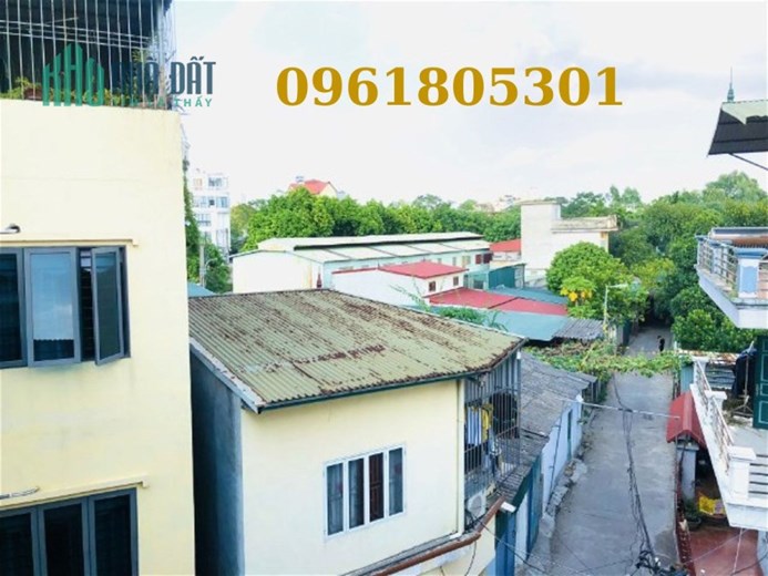 Thạch Bàn Long Biên 70m2, Mặt tiền gần 5m, nhỉnh 5 tỷ pháp lý chuẩn quy hoạch ổn định.