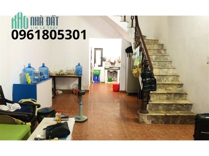 Thạch Bàn Long Biên 70m2, Mặt tiền gần 5m, nhỉnh 5 tỷ pháp lý chuẩn quy hoạch ổn định.