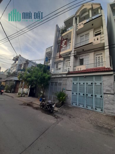 Bán nhà 4 tầng 72m2 hẻm 205 MT Đường 8M Bình trị đông 6.7 TỶ