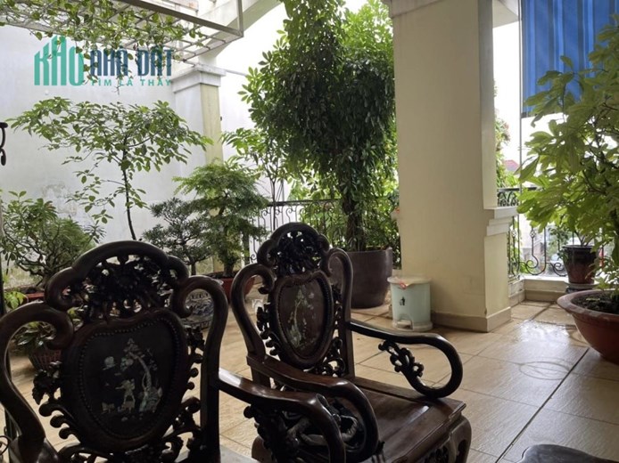 Bán nhà Biệt thự Nguyễn Kiệm -  Đặng Văn Sâm , DT: 13x15m, 3 T -  5 PN, giá  31.9 tỷ