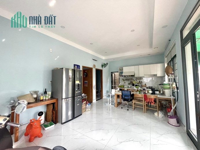 Bán Nhà Đẹp Mới 254m2 Chỉ 4.7 Tỷ Bà Điểm Hóc Môn