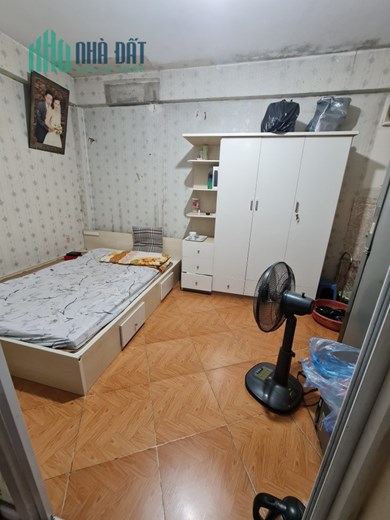 Cho thuê nhà 3 tầng, Thành Công, Ba Đình, 43m2, giá 8tr/th