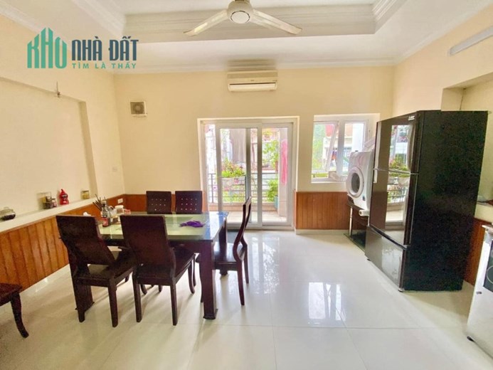 BÁN NHÀ ĐẸP LĨNH NAM - TẶNG NỘI THẤT - NGÕ BA GÁC - GIÁ NHỈNH 3 TỶ