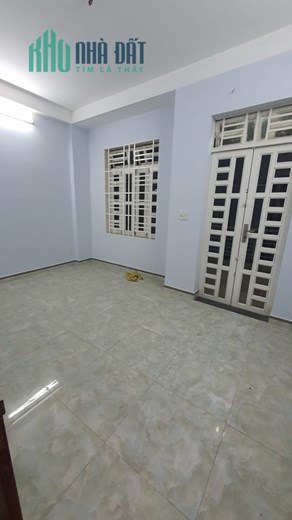 Bán Nhà Đường Tô Ký, Trung Mỹ Tây, 5x10m, 3 Tầng, Sổ Riêng