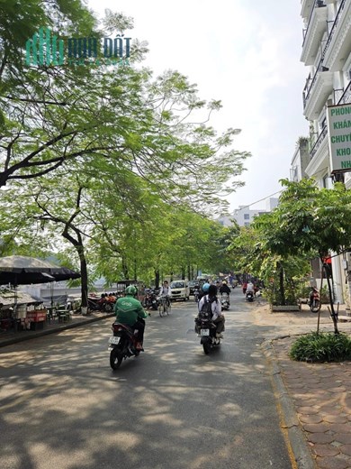 Bán Nhà Phố Nguyễn Khang 36/44m2 T1 X 5 tầng căn góc, 9 phòng ngủ đầy đủ công năng, sát Phố ngõ