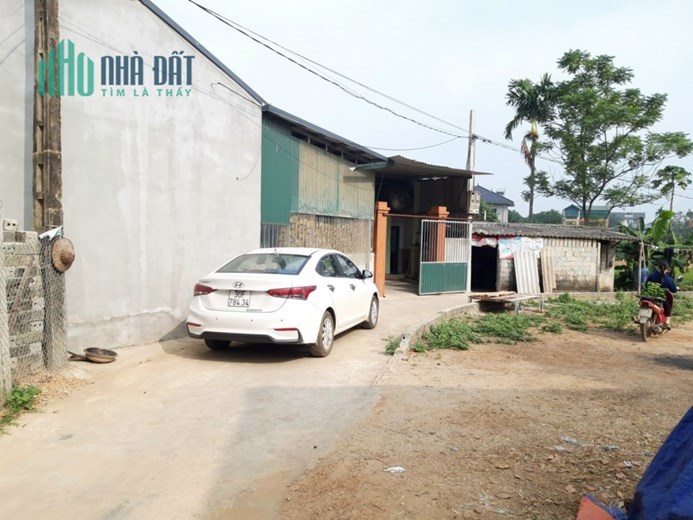 Cần bán 80m full thổ cư 
Đất tại bình yên thạch thất ạ
Ô tô đỗ cửa như hình
Giá siêu yêu cho khách