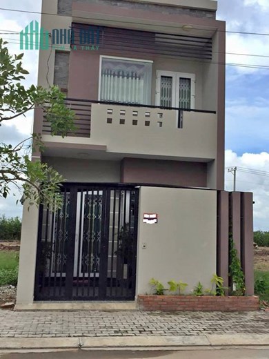 Nhà rẻ Bình Chánh chỉ có 390tr sổ hồng riêng