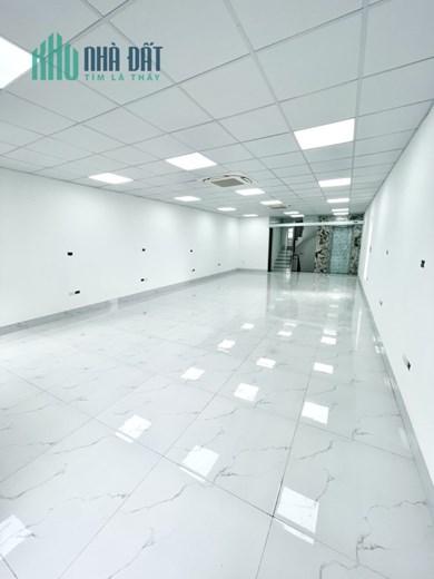 Cho Thuê Văn Phòng Phố Nguyễn Trãi 80m2 - 15tr/tháng