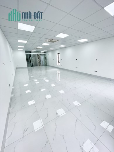 Cho Thuê Văn Phòng Phố Nguyễn Trãi 80m2 - 15tr/tháng