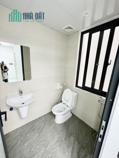 Cho Thuê Văn Phòng Phố Nguyễn Trãi 80m2 - 15tr/tháng